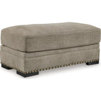 Pouf Galemore - Carrière